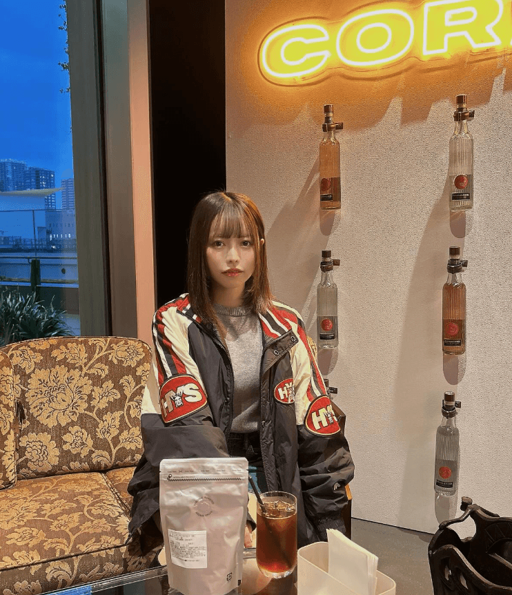 Instagram post by @coco3hoshinaka