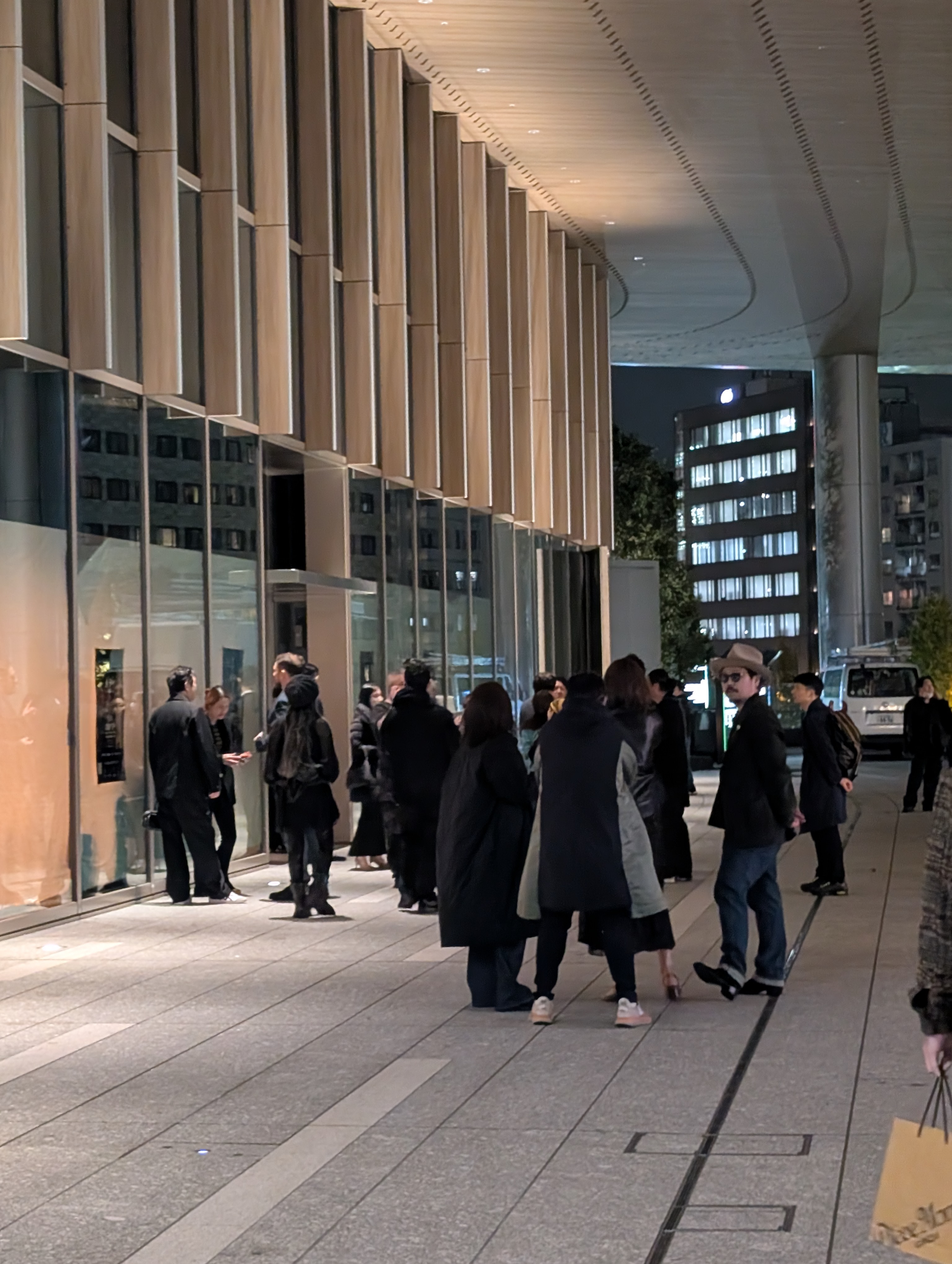 A Bunch of Coffee Tokyo - Modern cafe exterior with guests enjoying the atmosphere